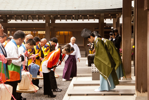 神宮奉納